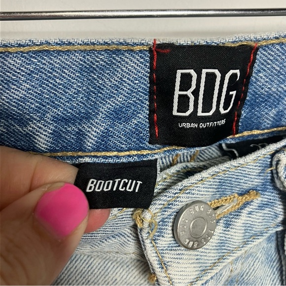 BDG Urban Outfitters bootcut Jeans light wash destroyed women’s size 27 - Picture 5 of 11